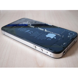 Tapa Transparente Negra iPhone 4 2